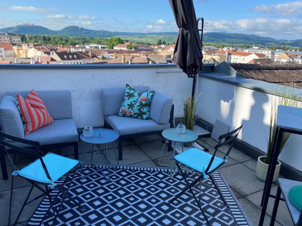 Deluxe Appartement über den Dächern von Krems Exterior foto